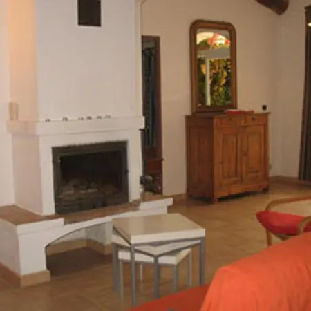 Au Domaine Des Fouques Hyeres